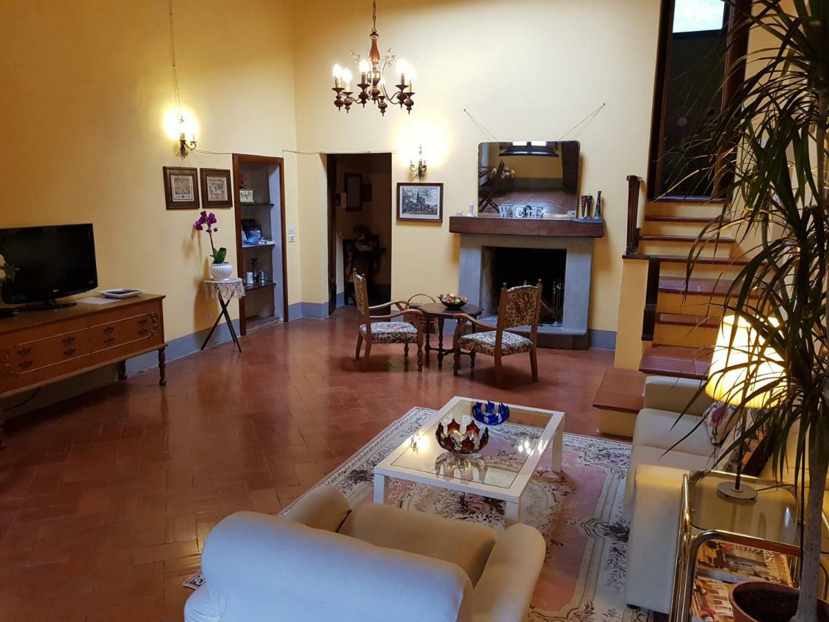 Appartamento Valle Verde Buti Bagian luar foto